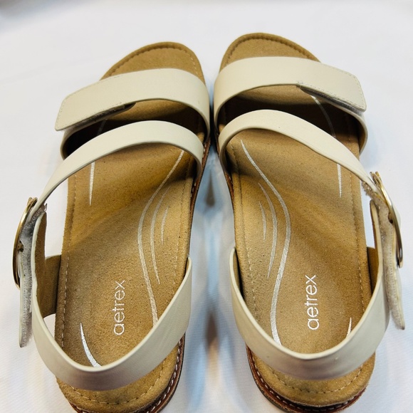Aetrex Tamara Orthotic Asym Strap Sandals. New Without Tags - Picture 5 of 9